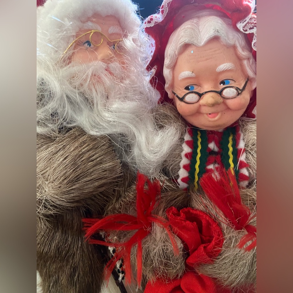 Vintage Authentic Lappish Erkki Juoppseri Reindeer Fur Mr & Mrs Claus Art - Picture 8 of 8